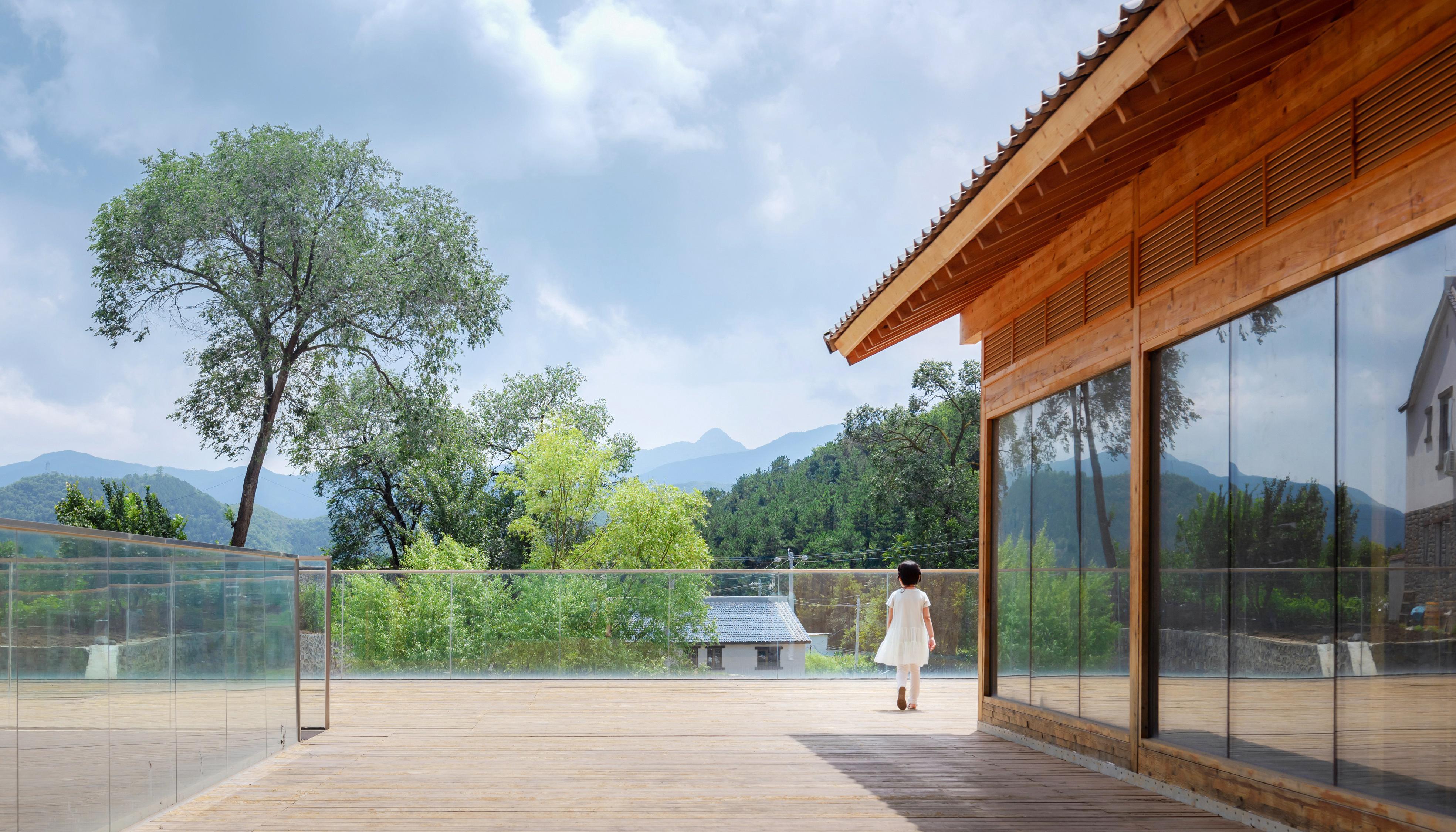 DSC_6044-1.jpg DSC_6044-1.jpg