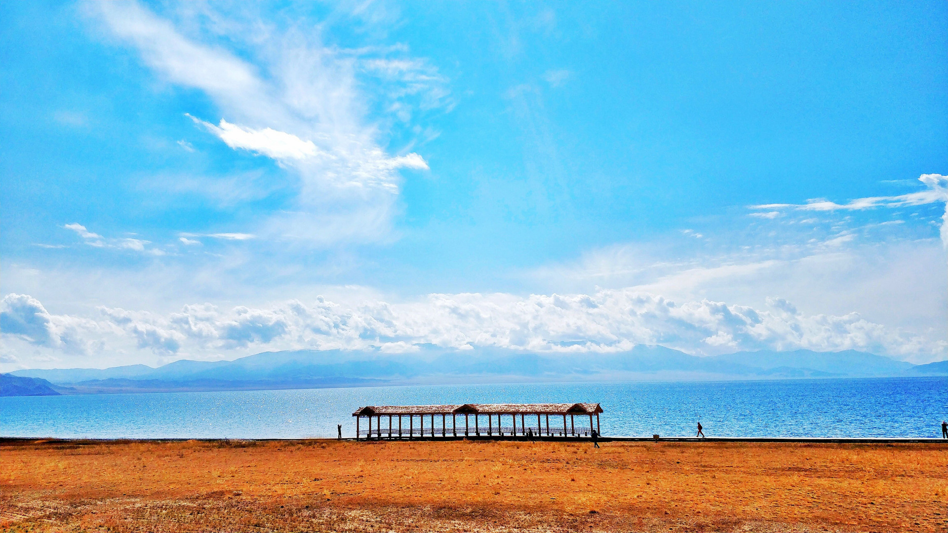 摄图网_501236999_banner_赛里木湖(企业商用).jpg 摄图网_501236999_banner_赛里木湖(企业商用).jpg