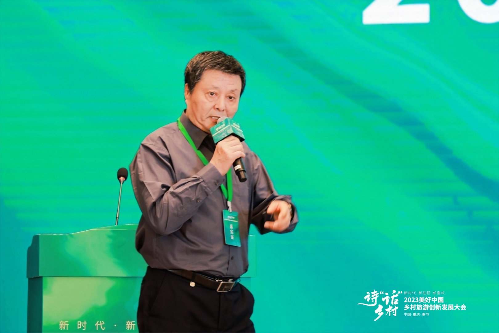 张辉2.jpeg 张辉2.jpeg